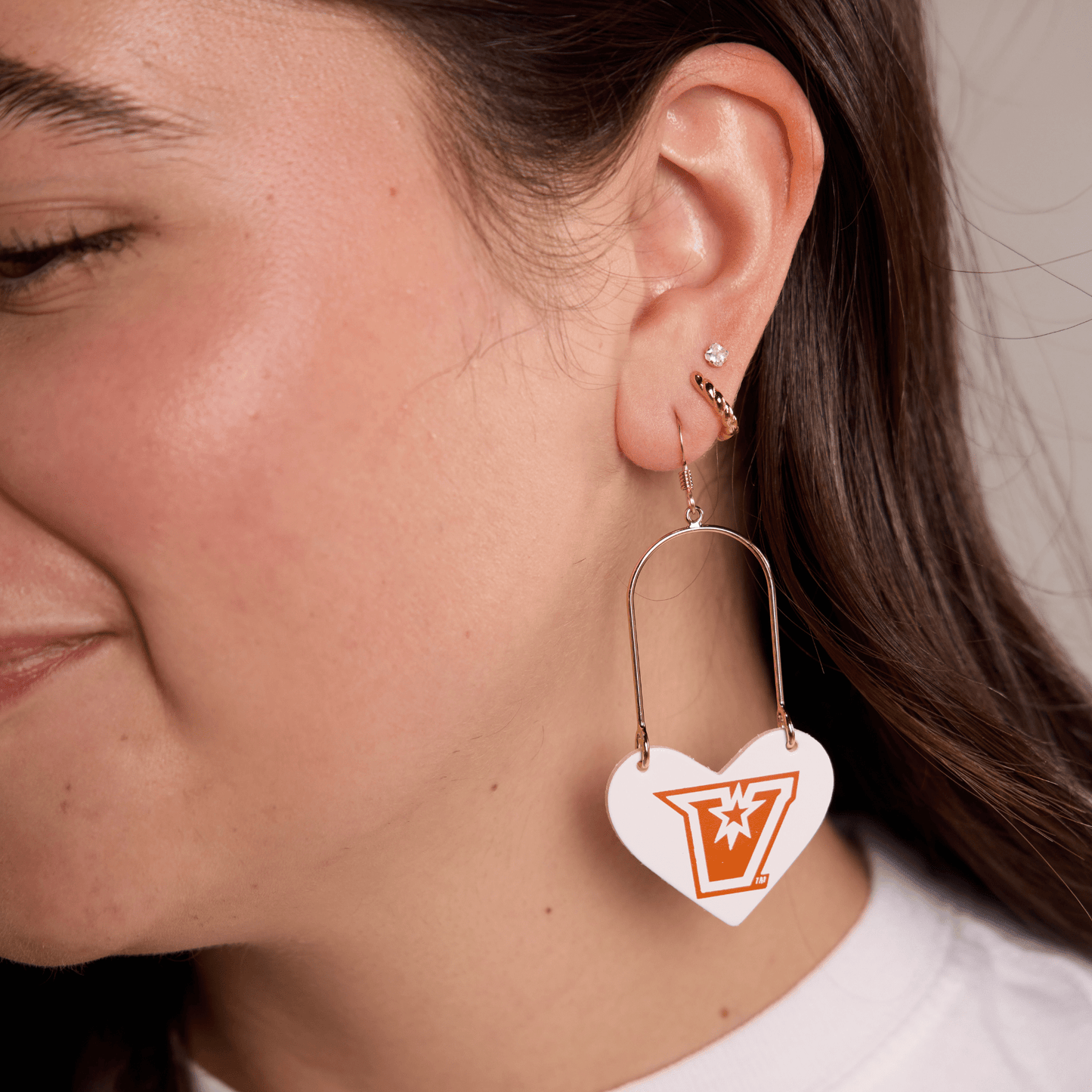 White UTRGV Heartthrobs