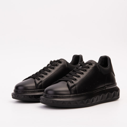 The Linq Black Leather Men Sneaker