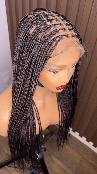 22 inches brown knotless braids
