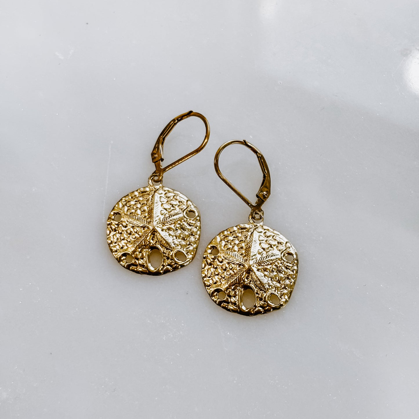 Beachcomers Sand Dollar Earrings