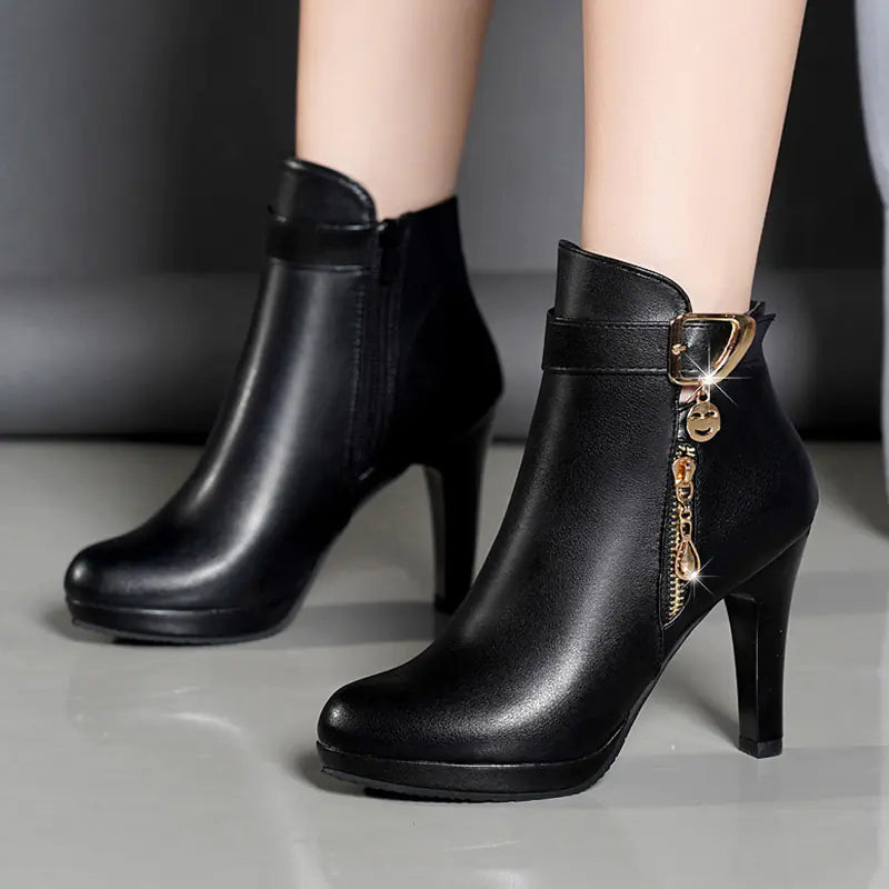 Winter Women's Warm Ankle Boots with Chunky Heels