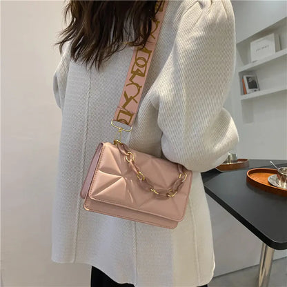 Chic Women's Shoulder Bag