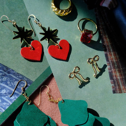 Gold Vintage Bow Studs