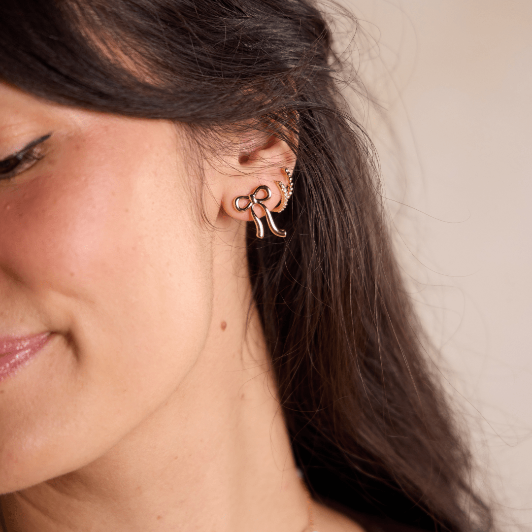 Gold Vintage Bow Studs