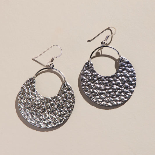 Hammered Silver Ninas
