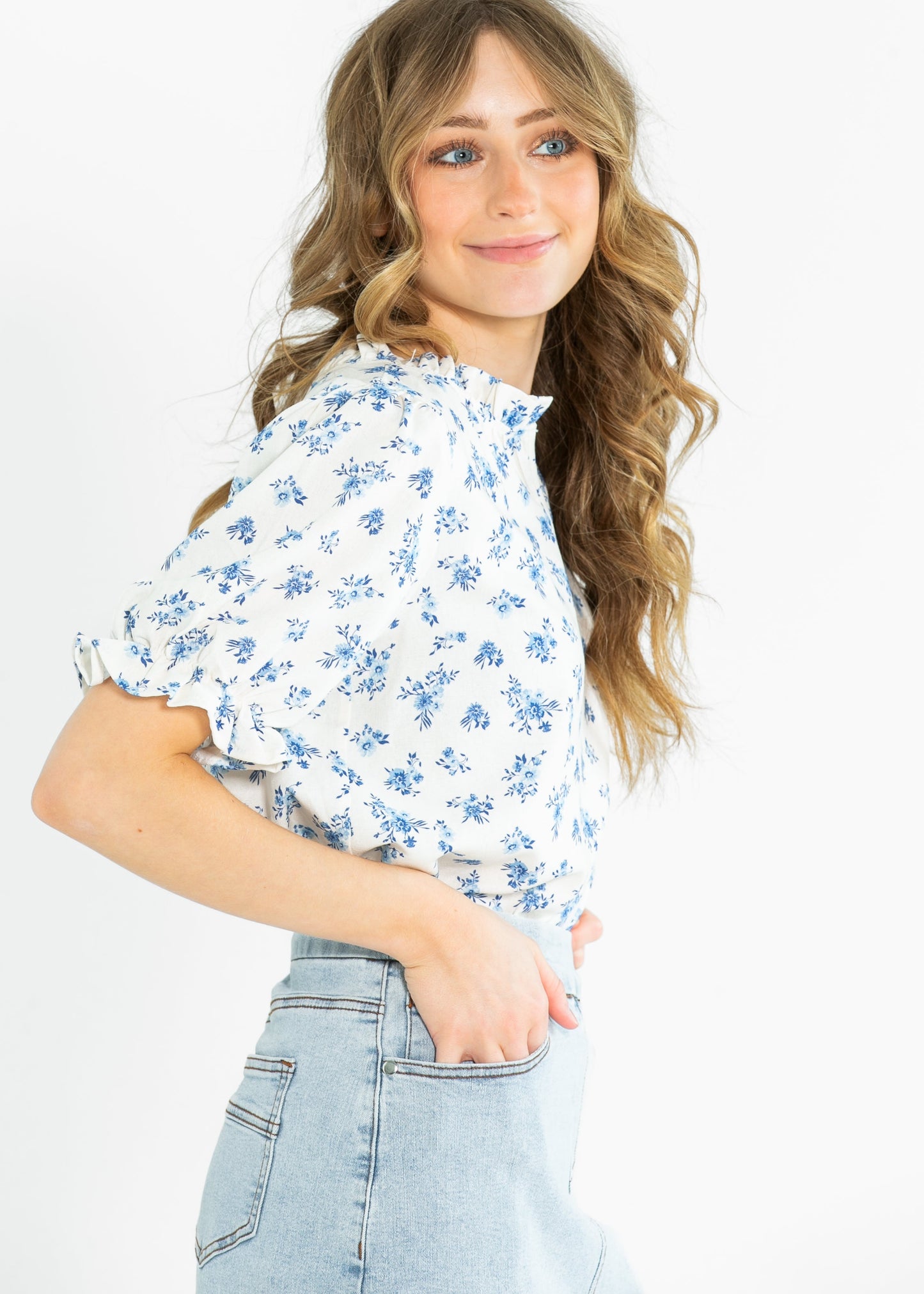 Laurel V-neck Floral Short Sleeve Top - FINAL SALE